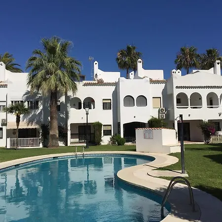 Holiday Los Pinos Estepona