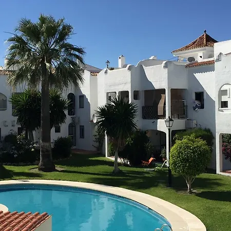 Holiday Los Pinos Estepona