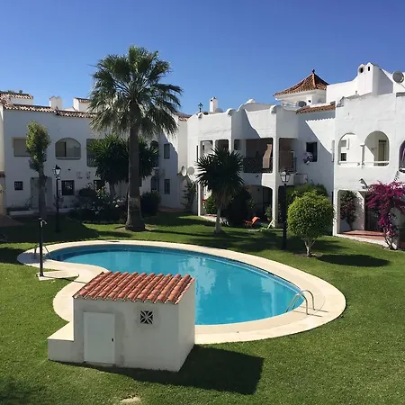 Holiday Los Pinos